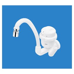 TORNEIRA ELÉTRICA 127V 4.800W BICA MÓVEL COD:1992 FAME